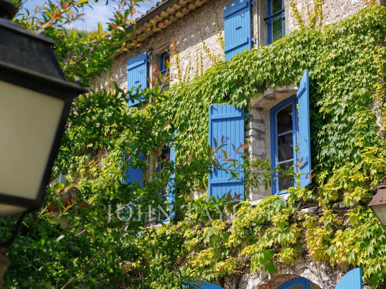 House Saint-Paul-de-Vence - 6 bedrooms - 250m²
