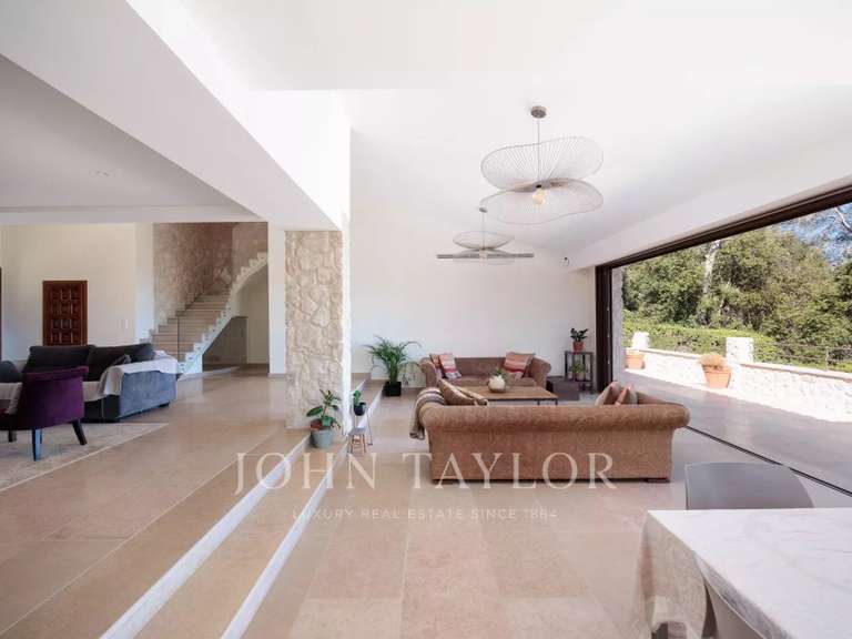 House Saint-Paul-de-Vence - 4 bedrooms - 300m²