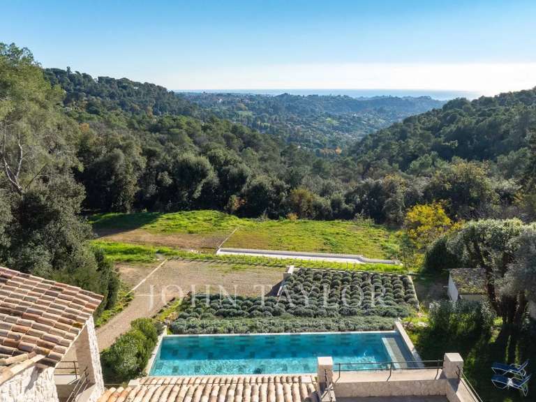 House Saint-Paul-de-Vence - 4 bedrooms - 300m²