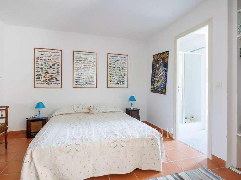 Maison Saint-Paul - 13 chambres - 545m²