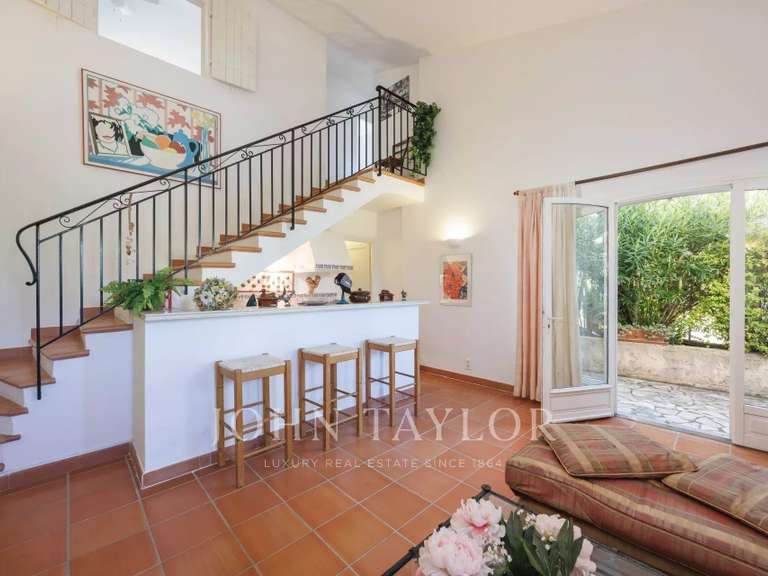 Maison Saint-Paul - 13 chambres - 545m²