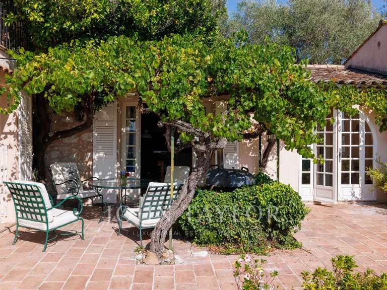 Maison Saint-Paul - 4 chambres - 244m²