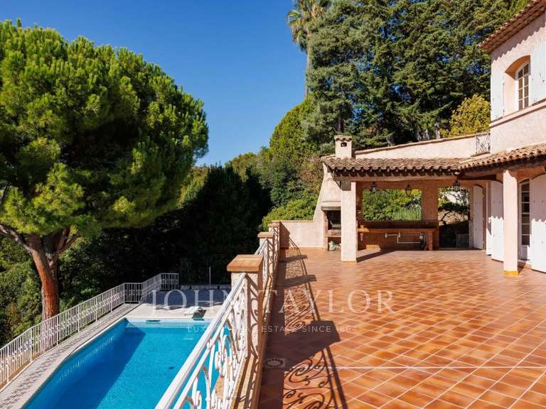 Maison Saint-Paul - 5 chambres - 374m²