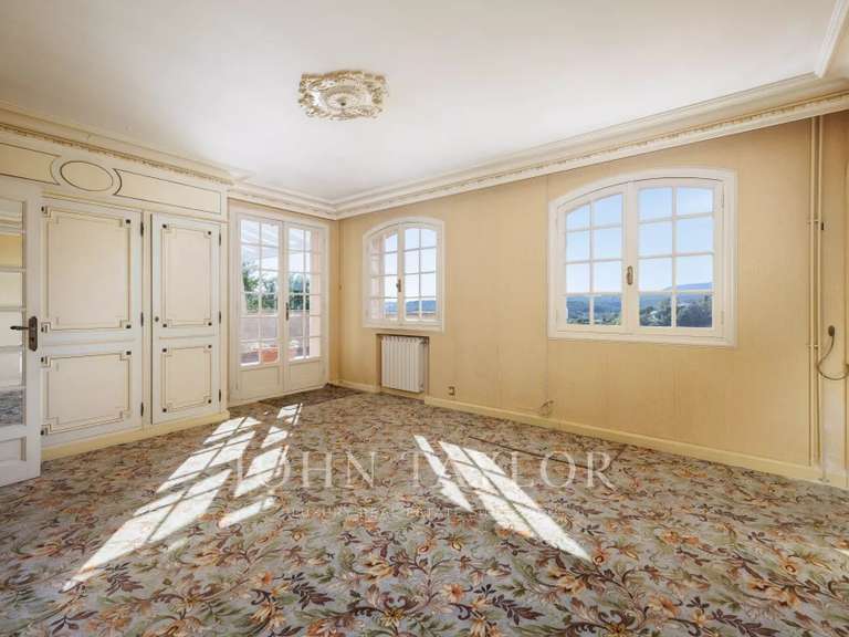 Maison Saint-Paul - 5 chambres - 374m²