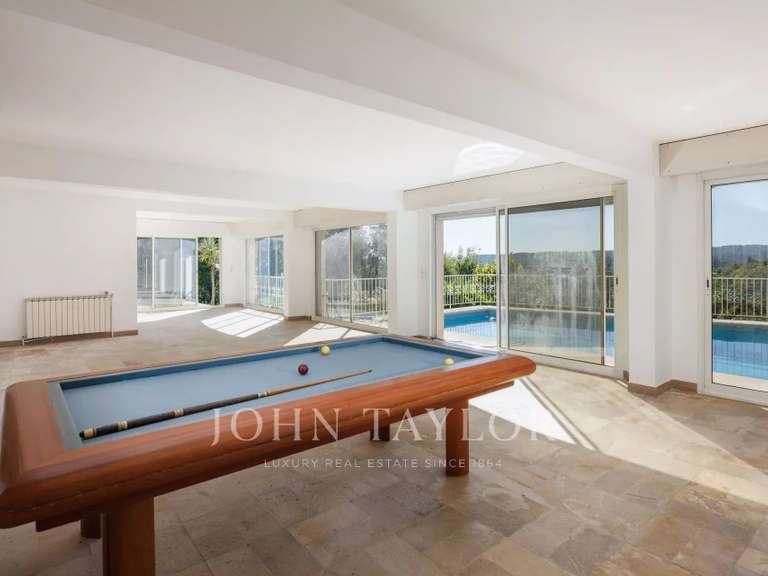 Maison Saint-Paul - 5 chambres - 374m²