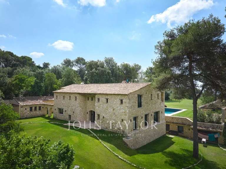 Maison Saint-Paul - 6 chambres - 1170m²