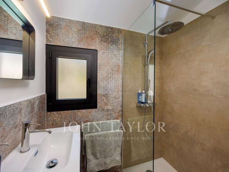 Maison Saint-Paul - 5 chambres - 263m²