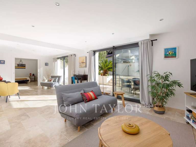 Maison Saint-Paul - 5 chambres - 263m²