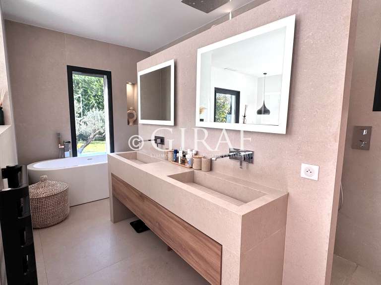 Maison Saint-Paul - 4 chambres - 230m²