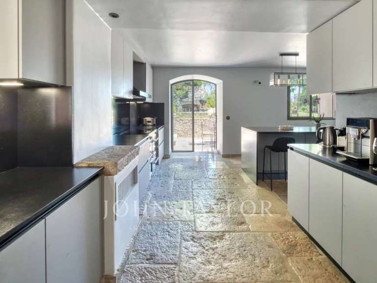 Maison Saint-Paul - 5 chambres - 300m²