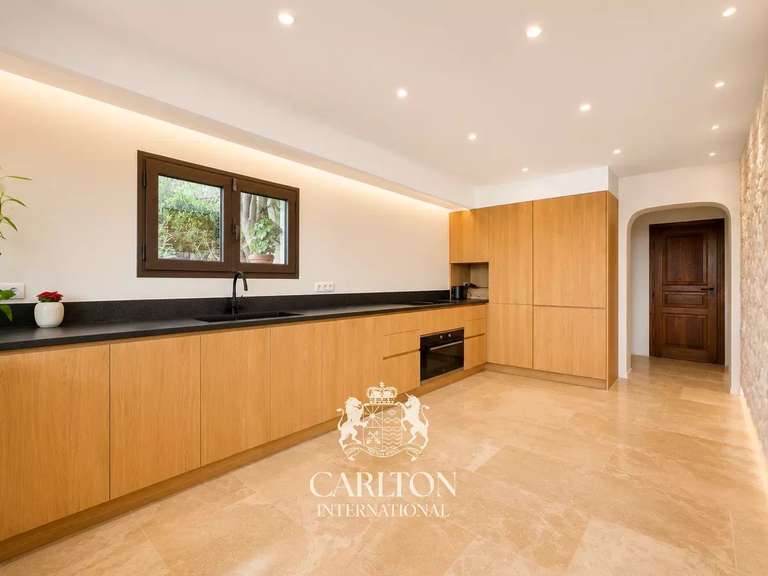 House with Sea view Saint-Paul-de-Vence - 6 bedrooms - 360m²