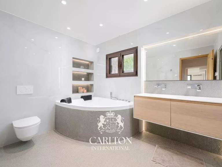 House with Sea view Saint-Paul-de-Vence - 6 bedrooms - 360m²