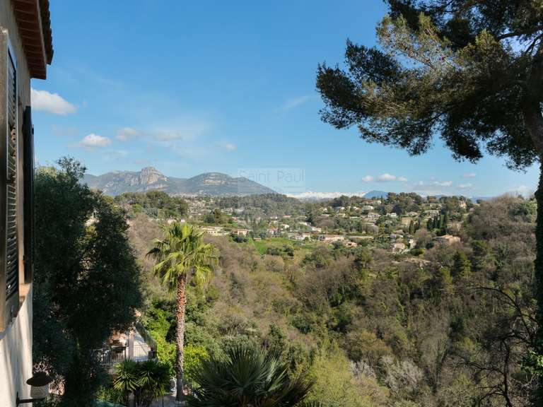 House Saint-Paul-de-Vence - 4 bedrooms - 140m²