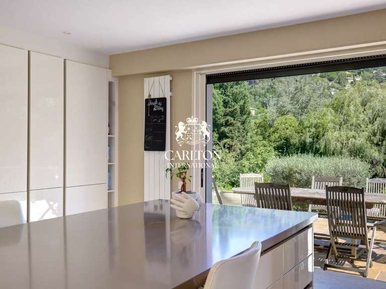House Saint-Paul-de-Vence - 6 bedrooms - 352m²