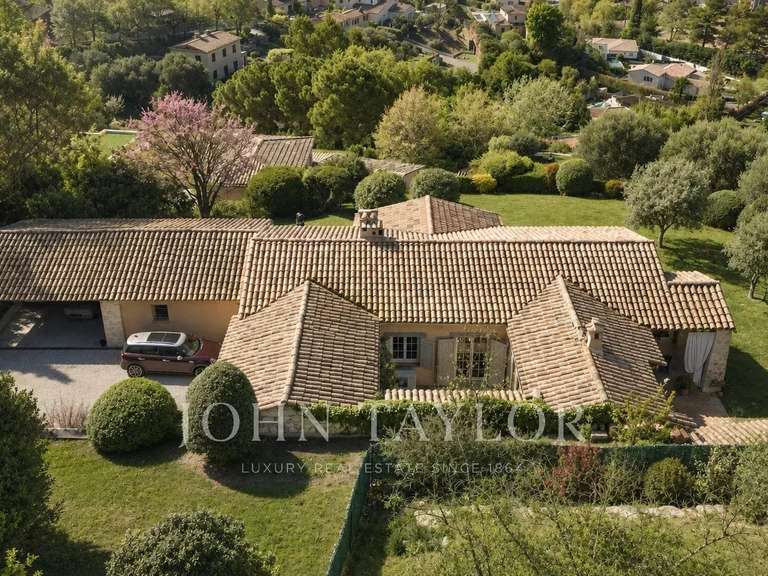 House Saint-Paul-de-Vence - 4 bedrooms - 175m²