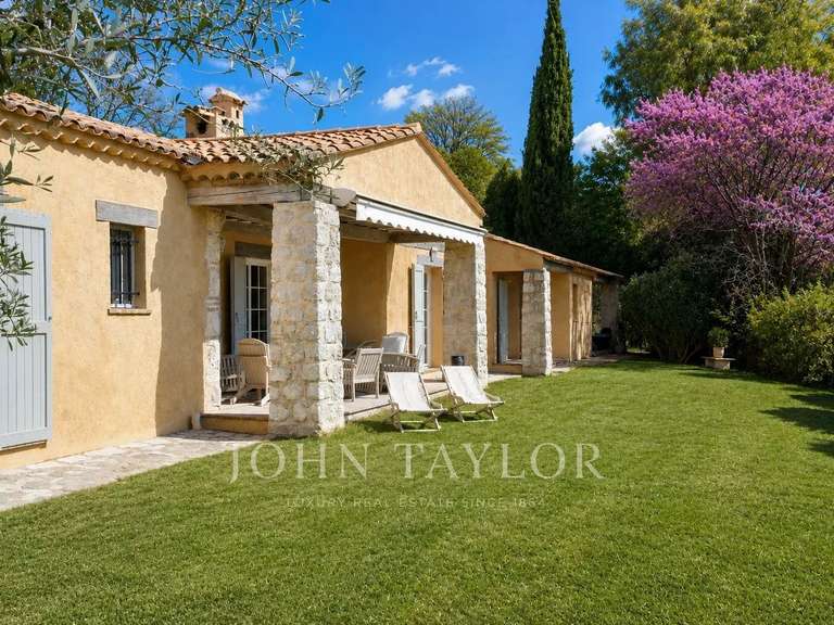 House Saint-Paul-de-Vence - 4 bedrooms - 175m²