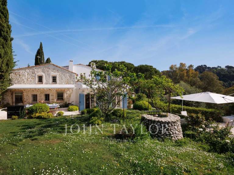 House Saint-Paul-de-Vence - 8 bedrooms