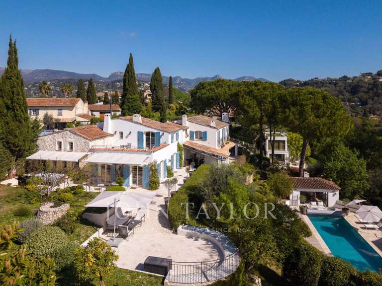 House Saint-Paul-de-Vence - 8 bedrooms