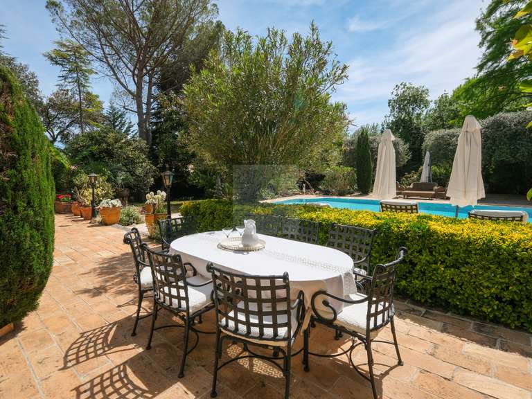 Maison Saint-Paul - 5 chambres - 280m²