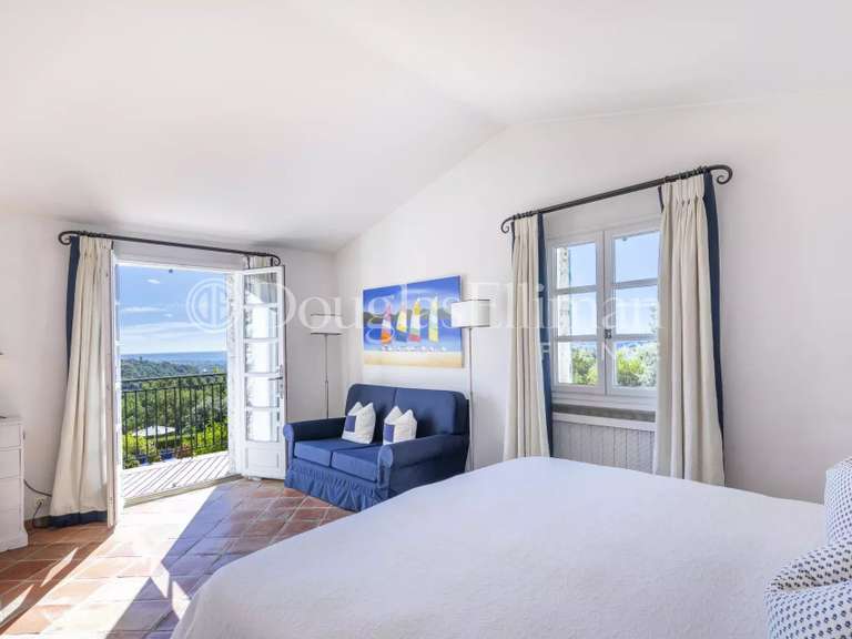Maison Saint-Paul - 8 chambres - 695m²