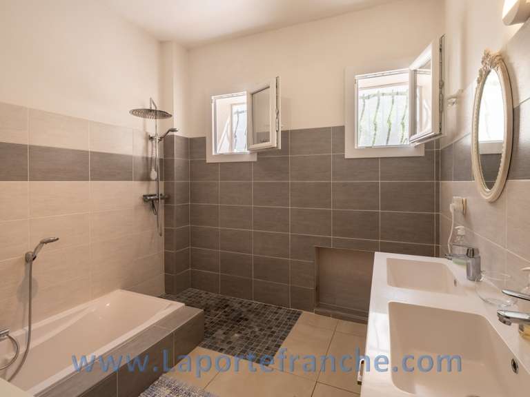Maison Saint-Paul - 3 chambres - 142m²