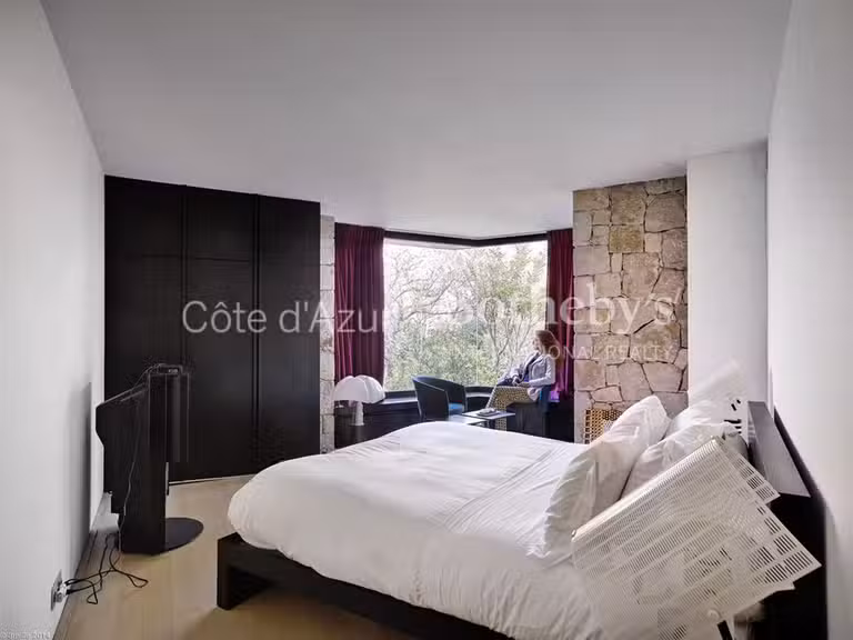 House Saint-Paul-de-Vence - 3 bedrooms - 700m²