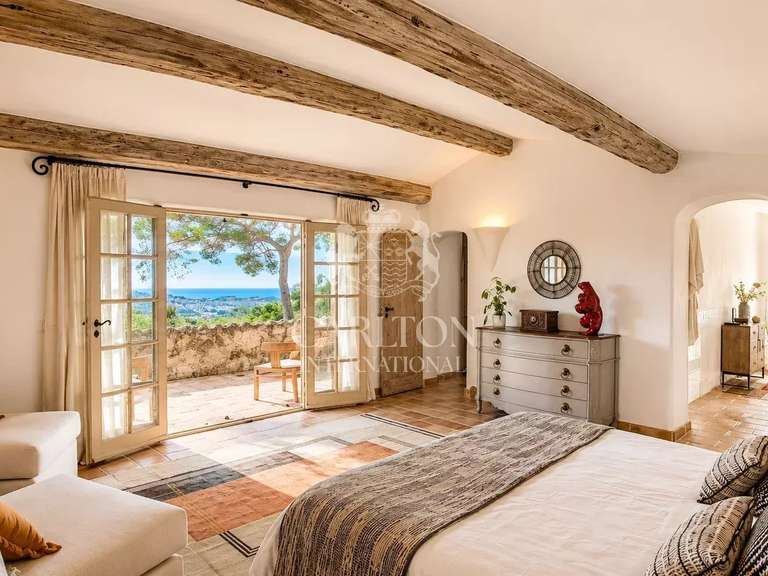 Property with Sea view Saint-Paul-de-Vence - 5 bedrooms - 246m²