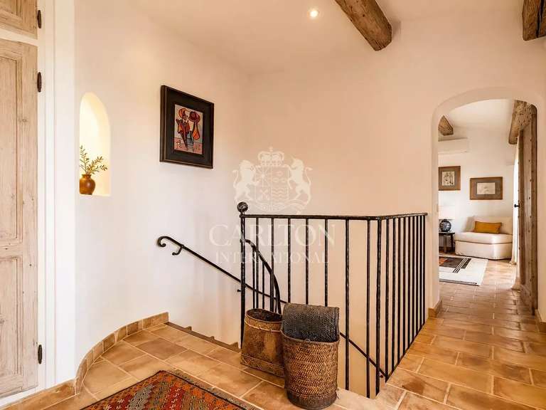 Property with Sea view Saint-Paul-de-Vence - 5 bedrooms - 246m²