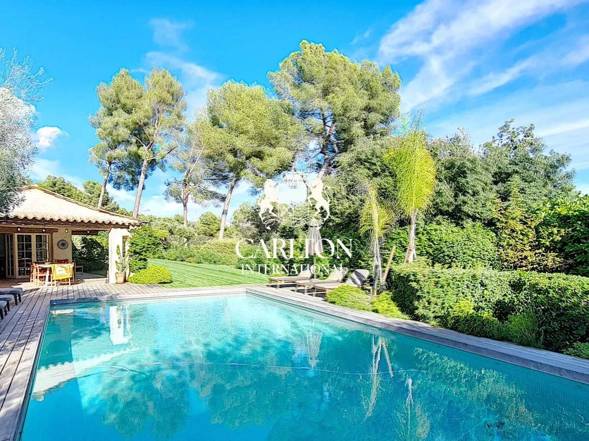Property Saint-Paul-de-Vence