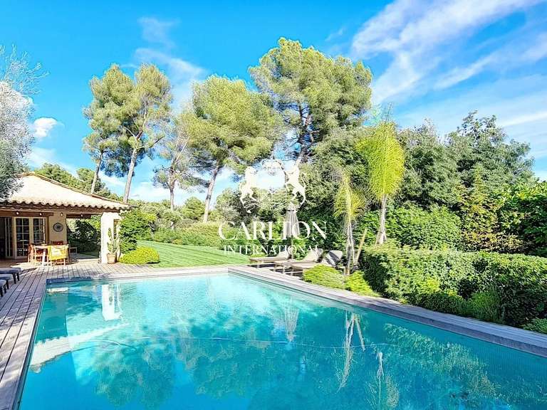 Property with Sea view Saint-Paul-de-Vence - 5 bedrooms - 246m²