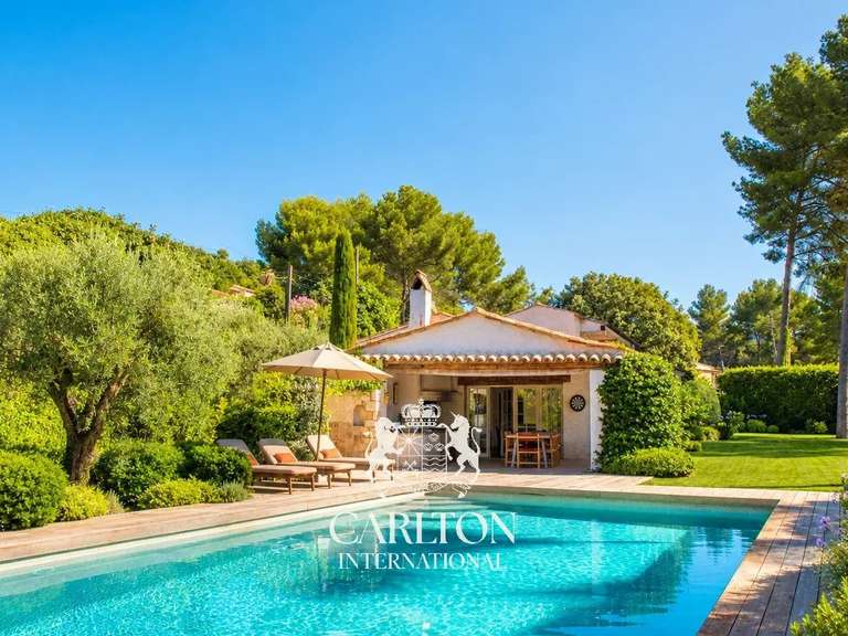 Property with Sea view Saint-Paul-de-Vence - 5 bedrooms - 246m²
