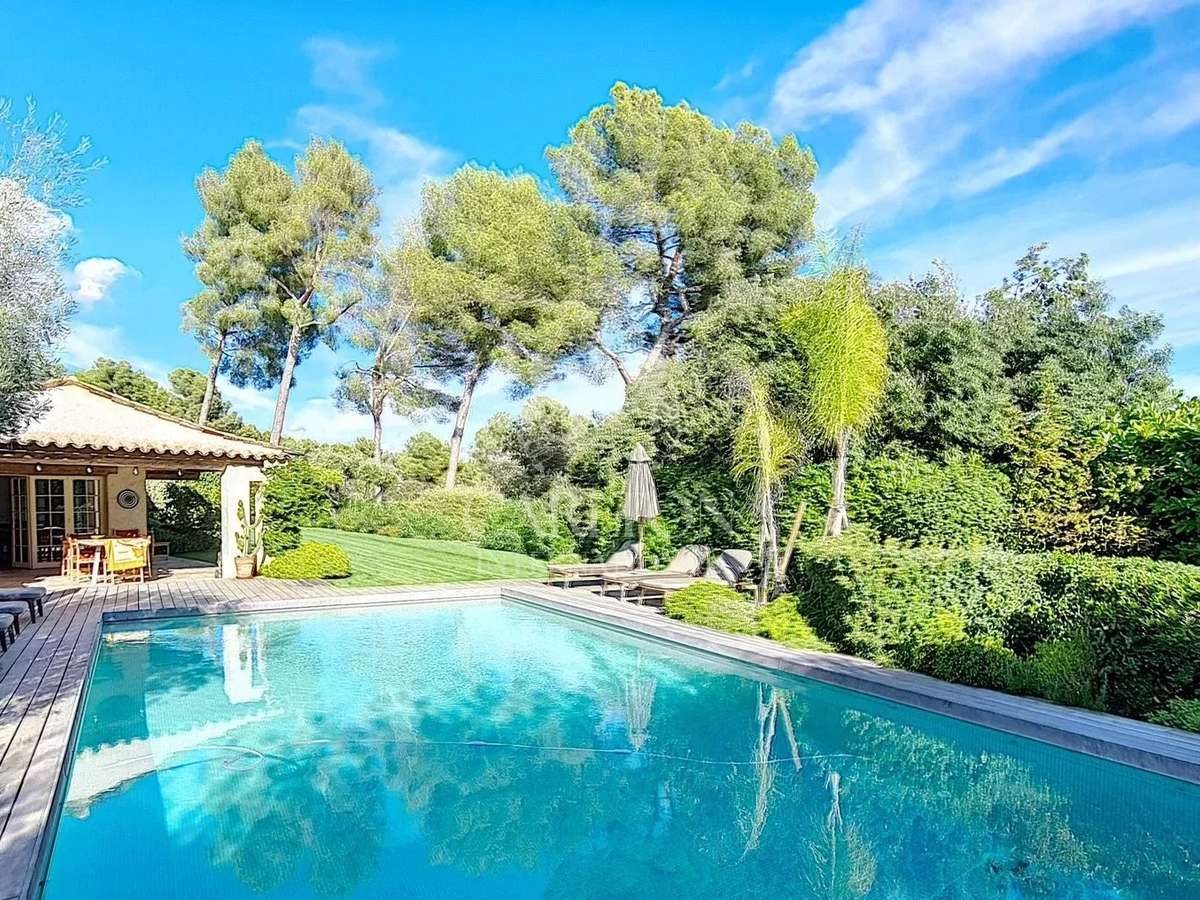 Property Saint-Paul-de-Vence