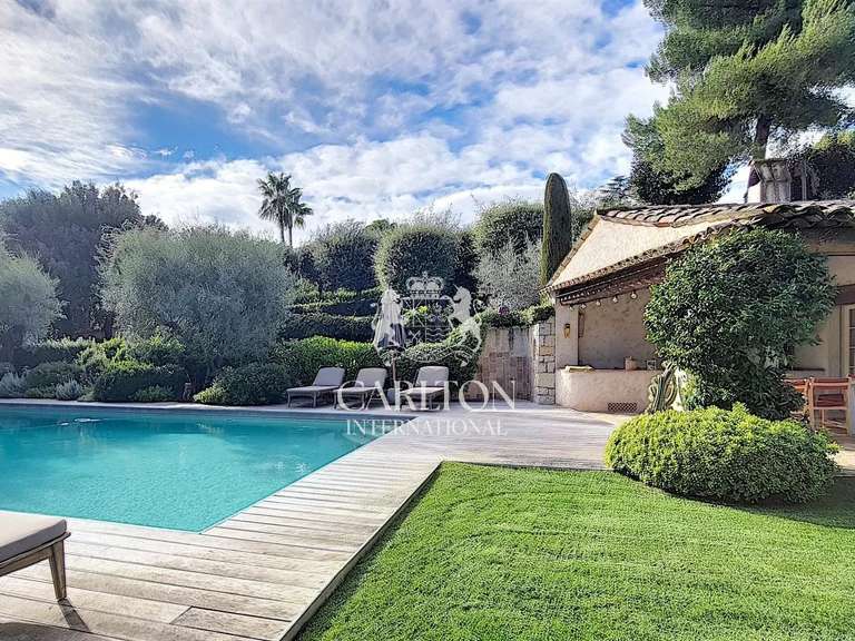 Property with Sea view Saint-Paul-de-Vence - 5 bedrooms - 245m²