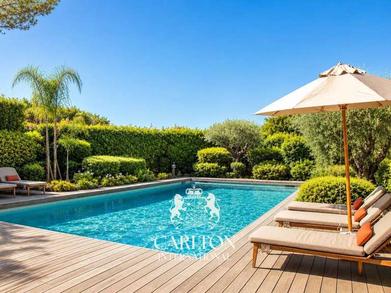 Property with Sea view Saint-Paul-de-Vence - 5 bedrooms - 246m²