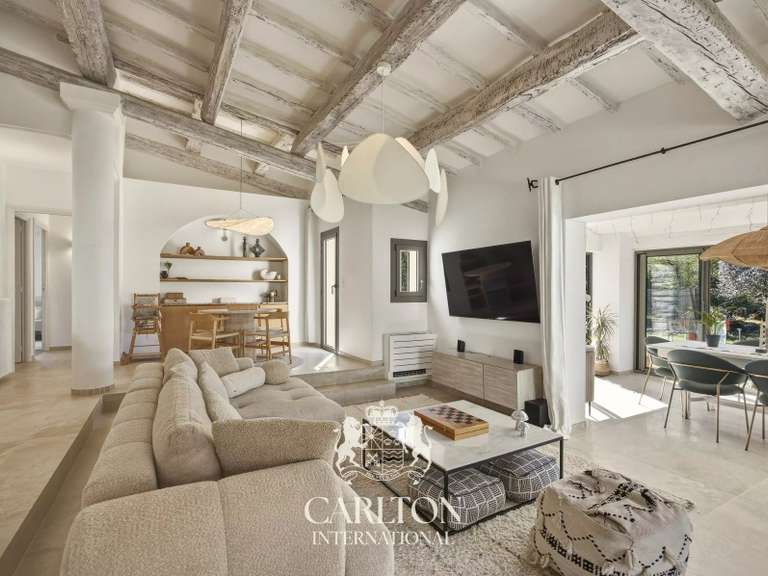 Property Saint-Paul-de-Vence - 5 bedrooms - 230m²