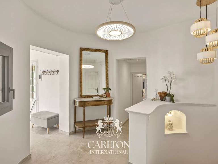 Property Saint-Paul-de-Vence - 5 bedrooms - 230m²