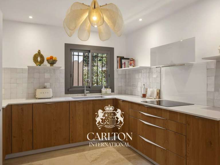 Propriété Saint-Paul - 5 chambres - 230m²