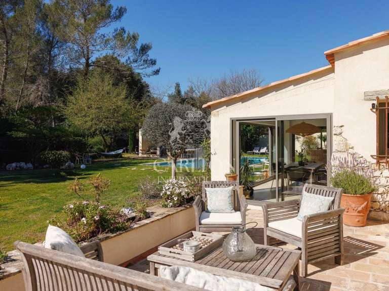 Propriété Saint-Paul - 5 chambres - 230m²