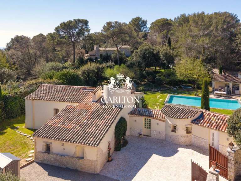 Propriété Saint-Paul - 5 chambres - 230m²