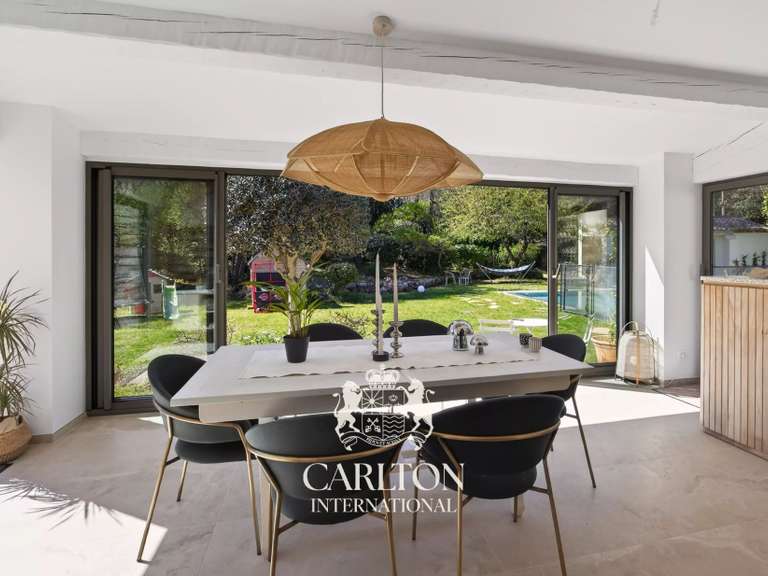 Propriété Saint-Paul - 5 chambres - 230m²