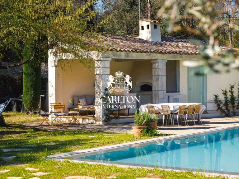 Propriété Saint-Paul - 5 chambres - 230m²