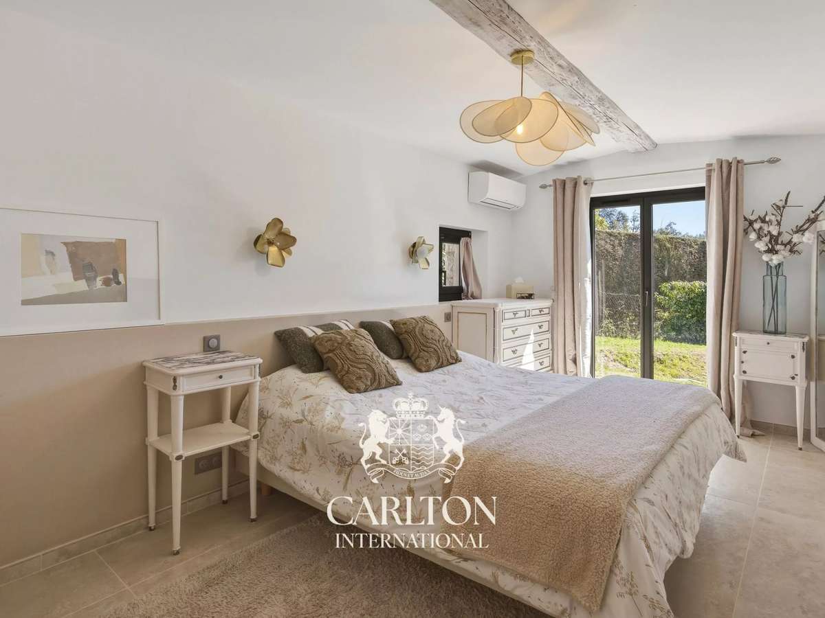 Property Saint-Paul-de-Vence
