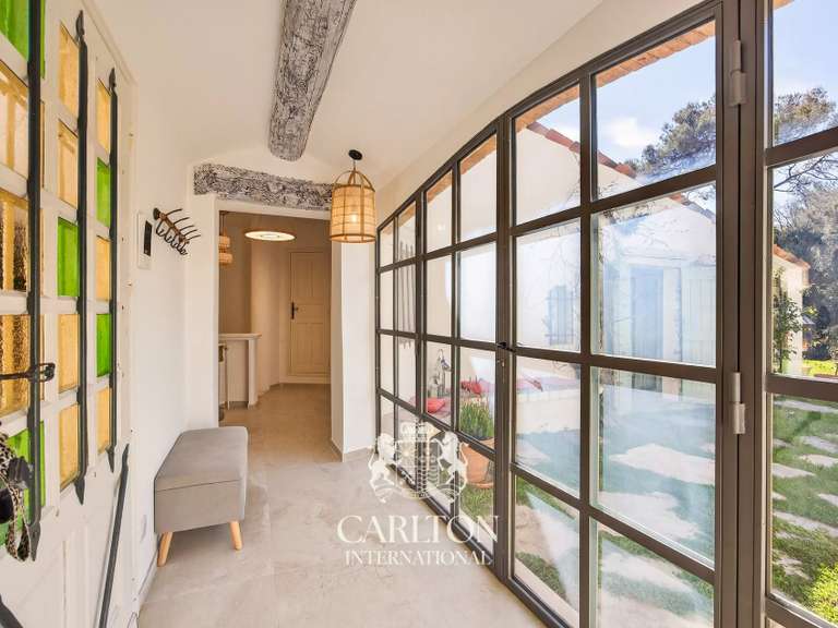 Propriété Saint-Paul - 5 chambres - 230m²