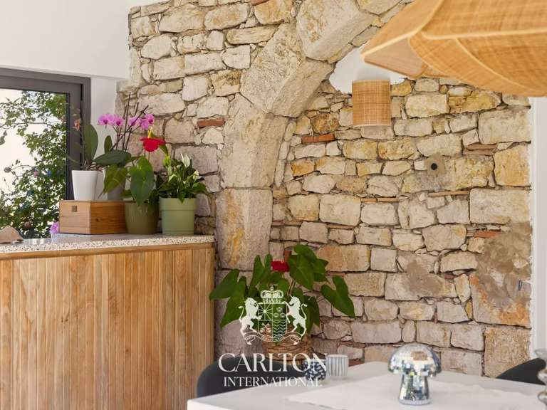 Property Saint-Paul-de-Vence - 5 bedrooms - 230m²