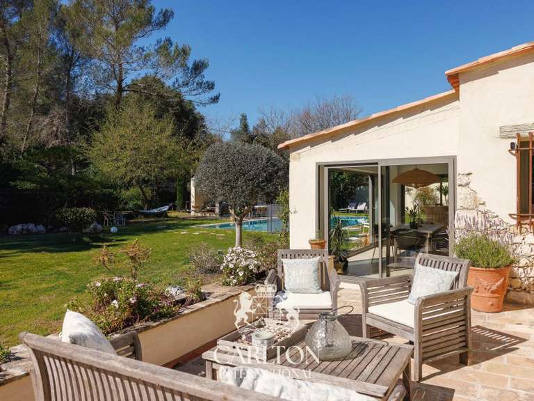 Property Saint-Paul-de-Vence - 5 bedrooms - 230m²