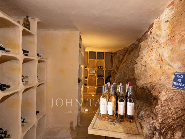 Propriété Saint-Paul - 6 chambres - 317m²