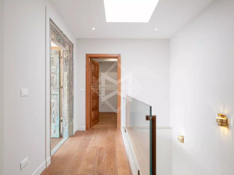Villa Saint-Paul-de-Vence - 5 bedrooms - 300m²