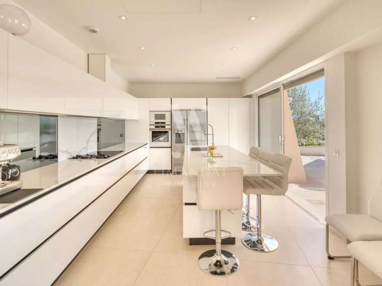 Villa Saint-Paul-de-Vence - 8 bedrooms - 435m²