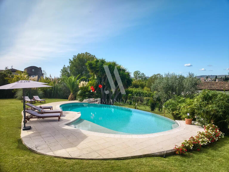 Villa Saint-Paul-de-Vence - 5 bedrooms - 350m²