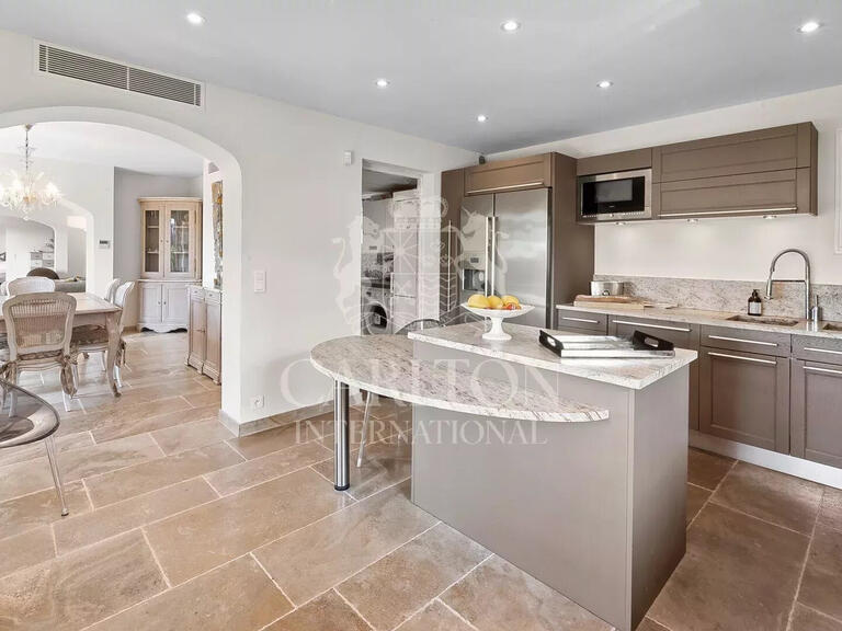 Villa Saint-Paul-de-Vence - 5 bedrooms - 265m²